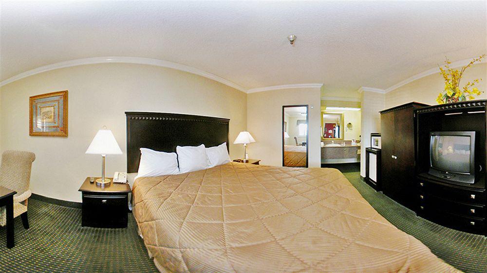 Travelodge By Wyndham Chatsworth Los Angeles Exterior foto